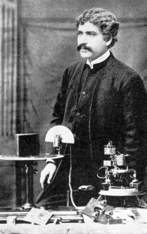 Jagadish Chandra Bose (1858 – 1937): millimeterbølgenes oppdager